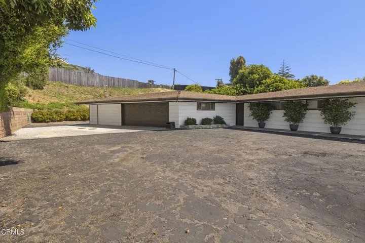 63-web-or-mls-UpmarketMedia-185ViaBaja-3