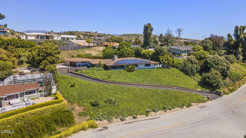 53-web-or-mls-Upmarketmedia_185Via-aer-3