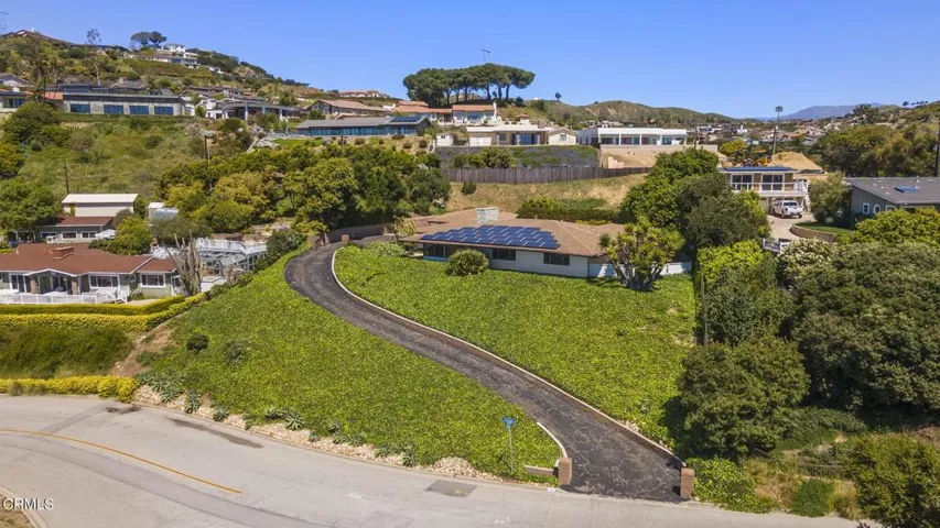 55-web-or-mls-Upmarketmedia_185Via-aer-9