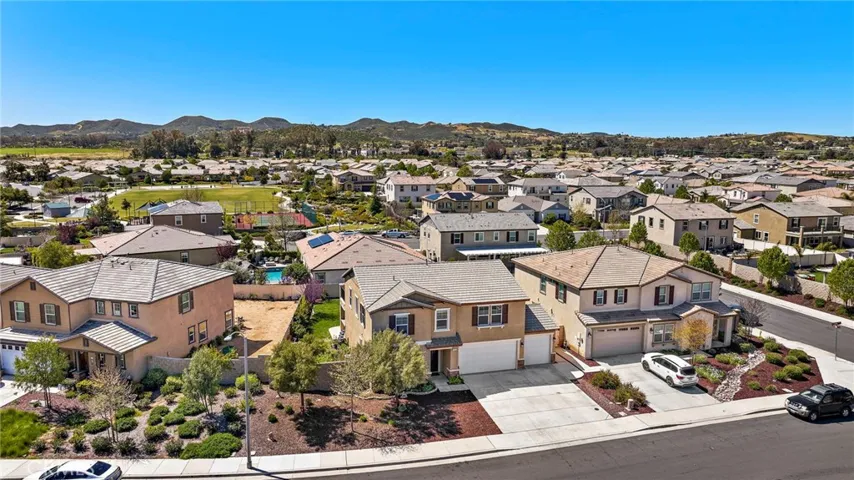 31631 Eaton Lane, Menifee, California 92584