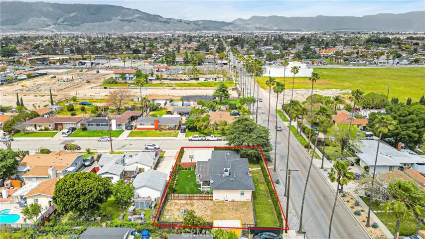 16489 Ivy Avenue, Fontana, California 92335