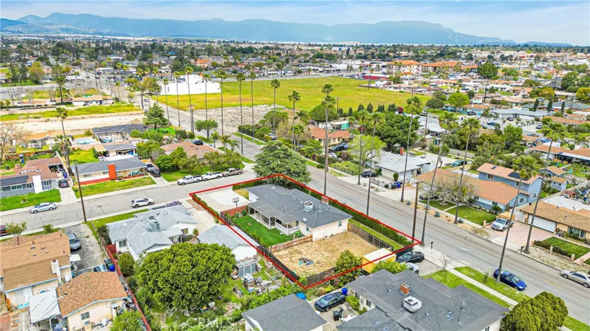 16489 Ivy Avenue, Fontana, California 92335