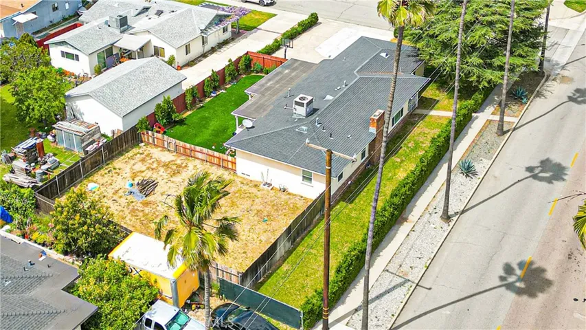 16489 Ivy Avenue, Fontana, California 92335