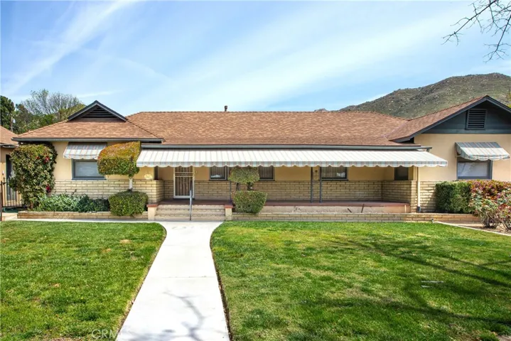 3250 Maricopa Drive, Riverside, California 92507