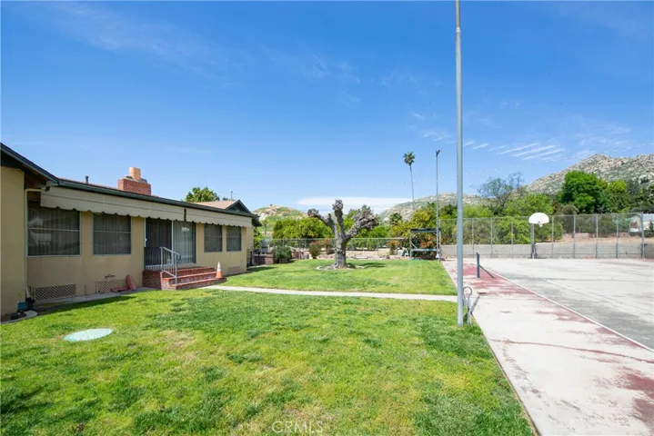 3250 Maricopa Drive, Riverside, California 92507