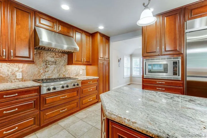 6178 San Gabriel Place, Rohnert Park, California 94928