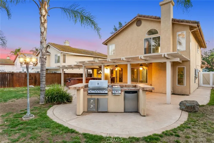 25220 Corte Sombrero, Murrieta, California 92563