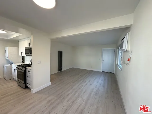831 Glendale Boulevard 5, Los Angeles, California 90026