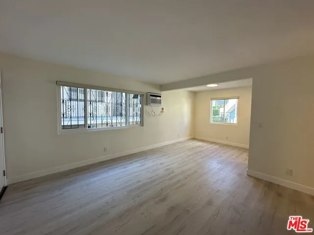 831 Glendale Boulevard 5, Los Angeles, California 90026