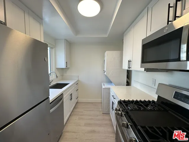 831 Glendale Boulevard 5, Los Angeles, California 90026