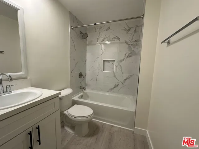 831 Glendale Boulevard 5, Los Angeles, California 90026