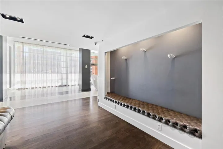 555 4th Street 723, San Francisco, California 94107