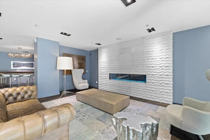 555 4th Street 723, San Francisco, California 94107