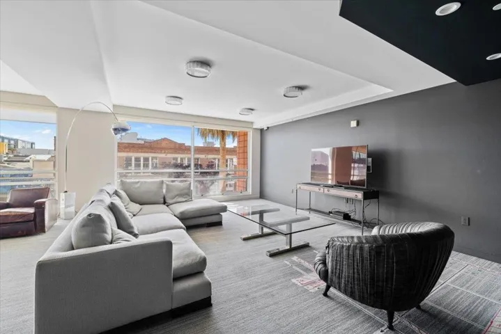 555 4th Street 723, San Francisco, California 94107