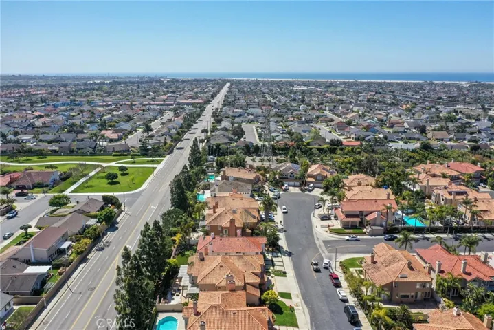 21192 Spurney Lane, Huntington Beach, California 92646
