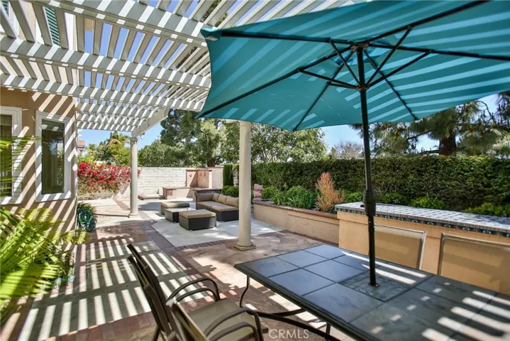 21192 Spurney Lane, Huntington Beach, California 92646