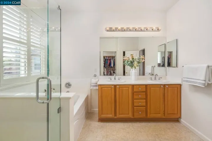 653 Macadamia Ct, Brentwood, California 94513