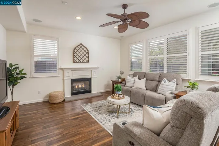 653 Macadamia Ct, Brentwood, California 94513