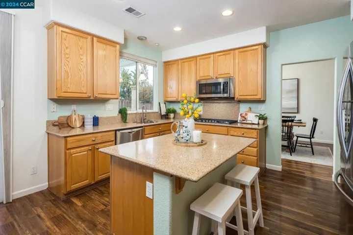 653 Macadamia Ct, Brentwood, California 94513