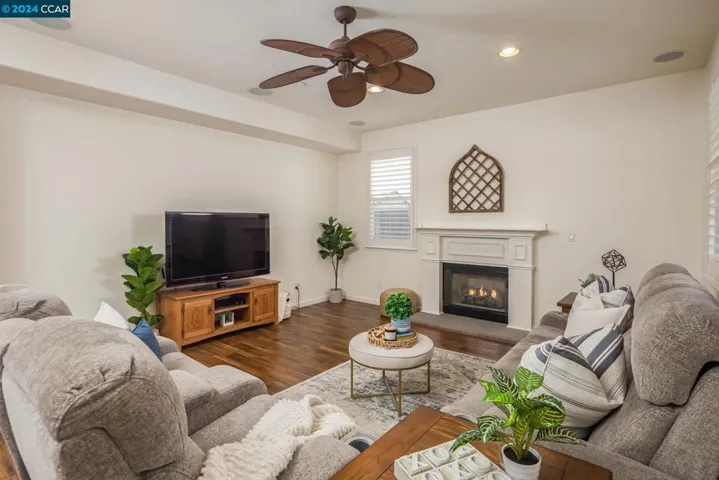 653 Macadamia Ct, Brentwood, California 94513