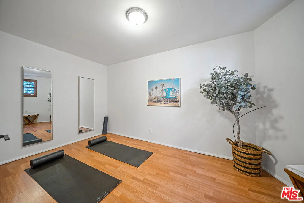 7145 Trask Avenue, Playa Del Rey, California 90293 home-pic-44