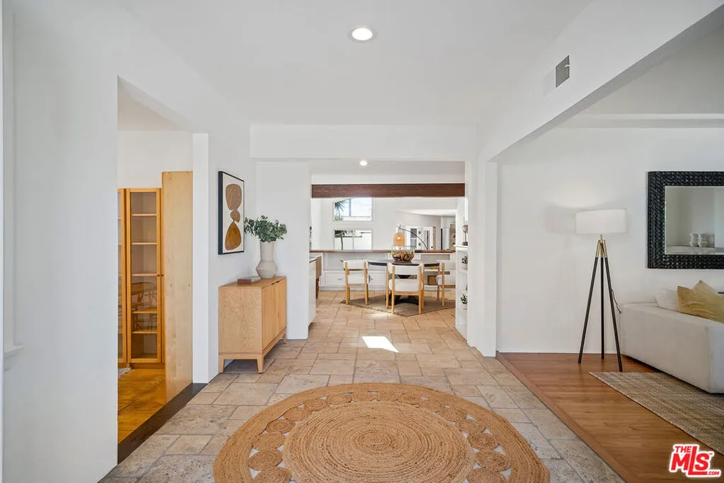 7145 Trask Avenue, Playa Del Rey, California 90293 home-pic-15