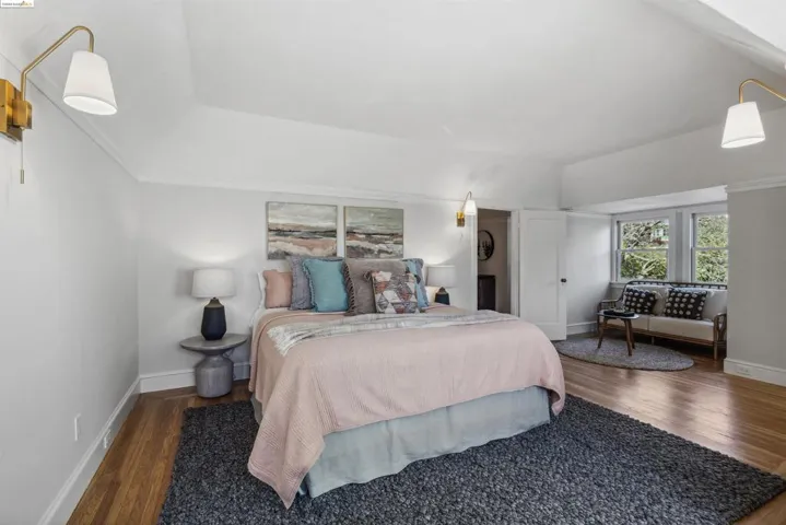 1025 Mariposa Ave, Berkeley, California 94707-2409