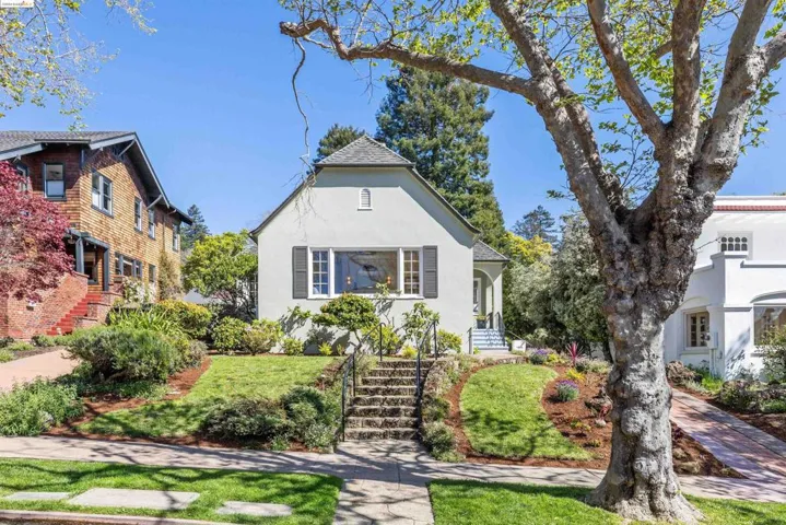 1025 Mariposa Ave, Berkeley, California 94707-2409