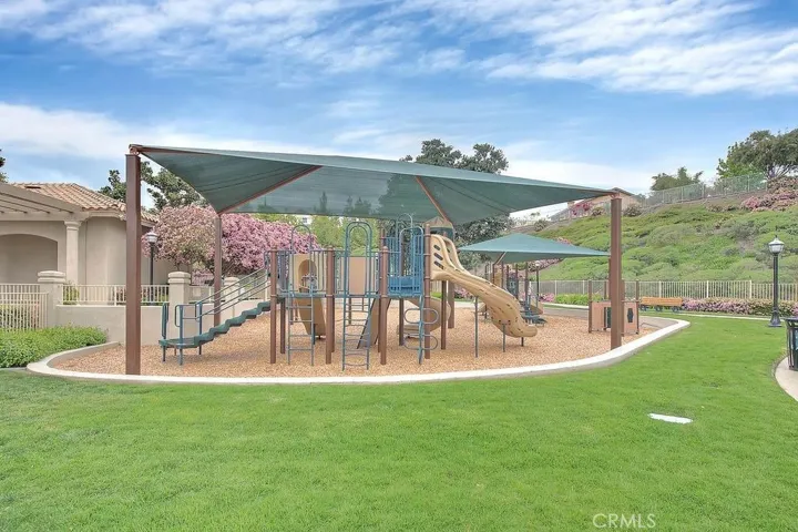 Clubhouse park