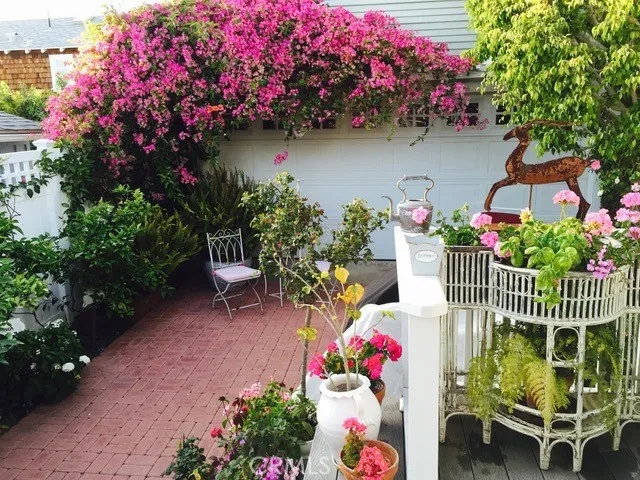 536 Seaview Street, Laguna Beach, California 92651