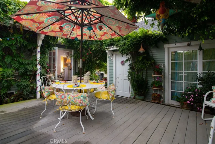 536 Seaview Street, Laguna Beach, California 92651