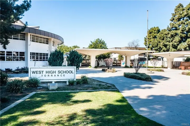 West Torrance Schools
