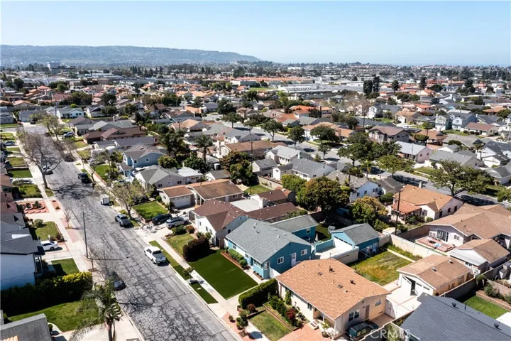 Wonderful Curb Appeal! City is preparing to repave the street