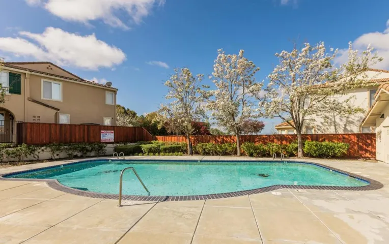 7338 Longmont Loop, Castro Valley, California 94552