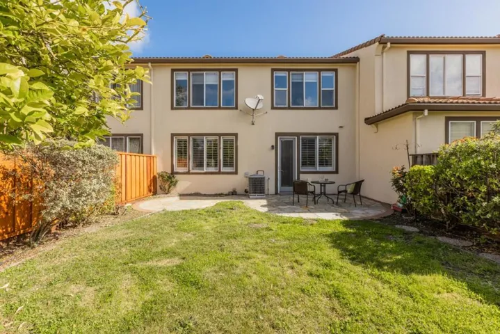 7338 Longmont Loop, Castro Valley, California 94552