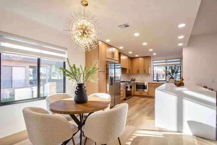 14-Dining-Room