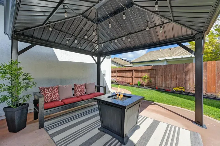 3510 Peter Island Road, West Sacramento, California 95691