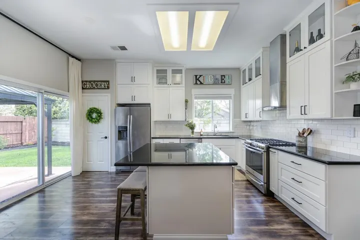 3510 Peter Island Road, West Sacramento, California 95691