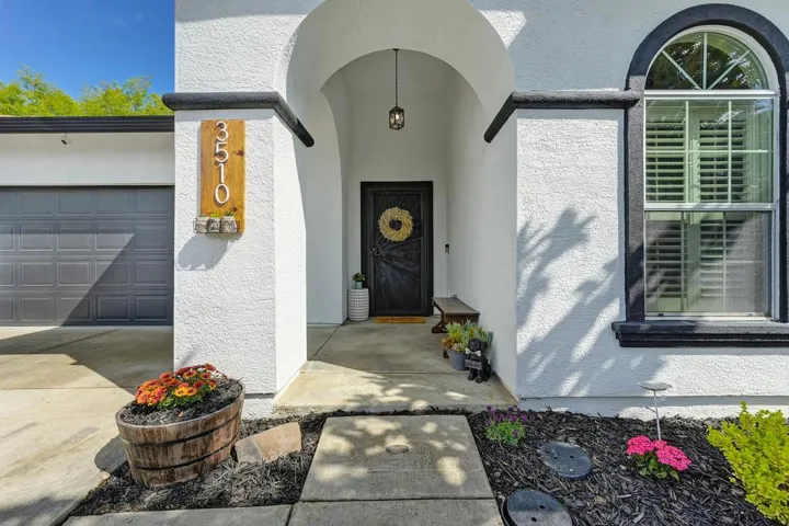 3510 Peter Island Road, West Sacramento, California 95691