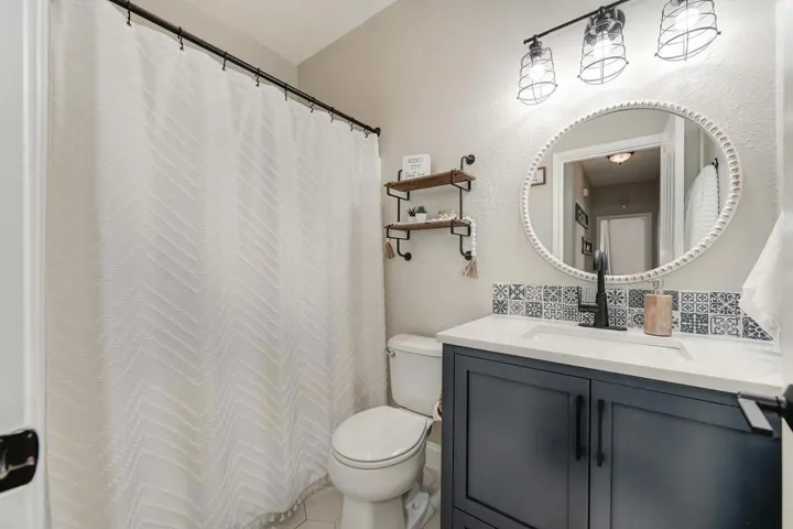 3510 Peter Island Road, West Sacramento, California 95691