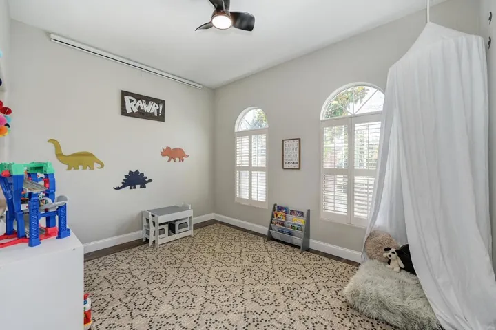 3510 Peter Island Road, West Sacramento, California 95691