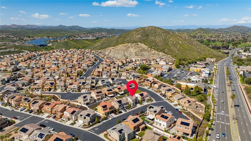 24228 Pansy Way, Lake Elsinore, California 92532
