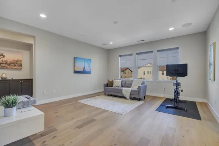 1095 S Dana Court, Mountain House, California 95391
