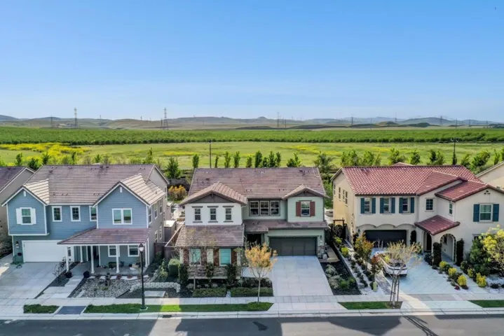 1095 S Dana Court, Mountain House, California 95391