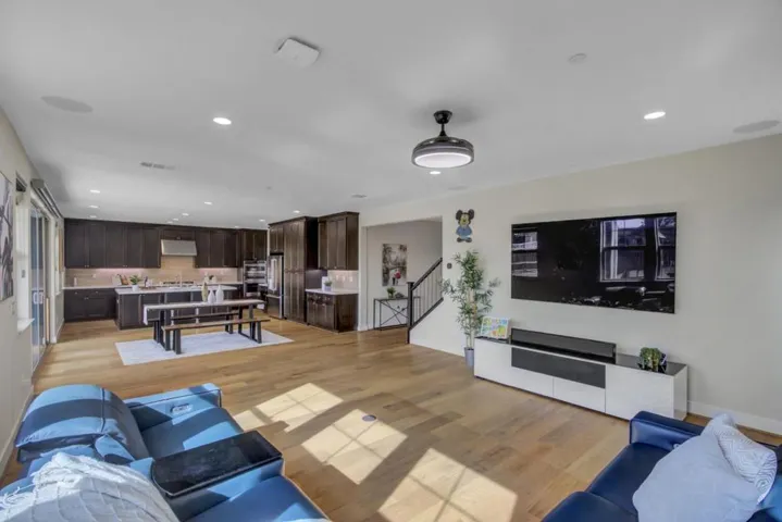 1095 S Dana Court, Mountain House, California 95391