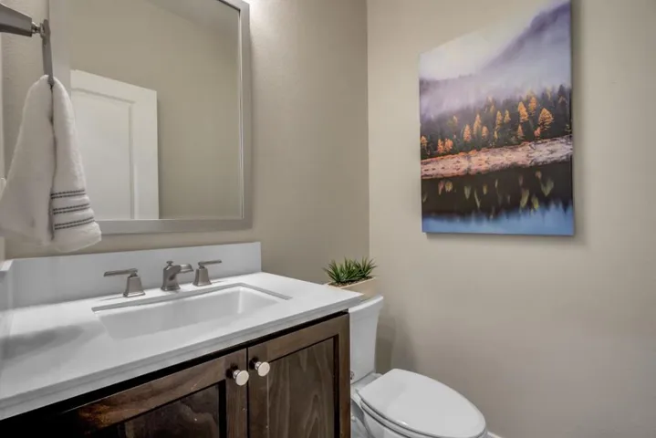 1095 S Dana Court, Mountain House, California 95391