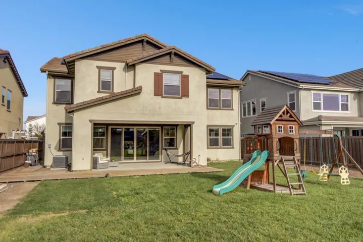 1095 S Dana Court, Mountain House, California 95391