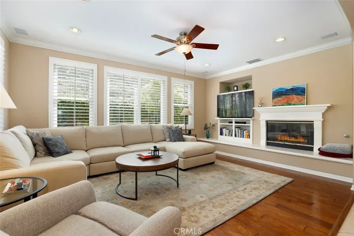 25081 River Walk Lane, Stevenson Ranch, California 91381