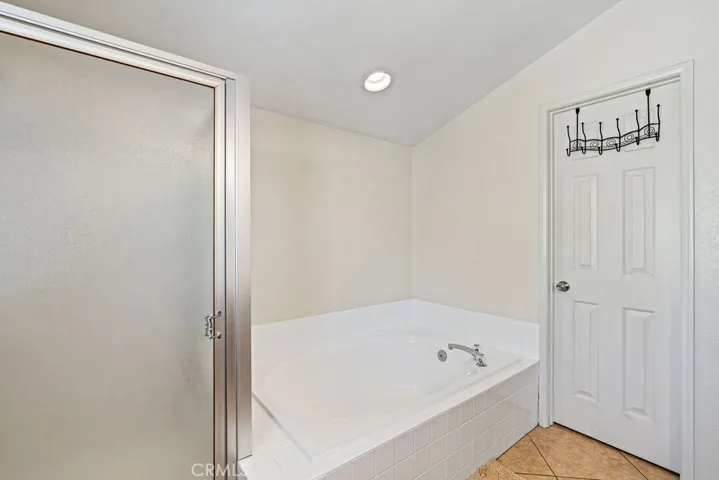 30252 Silver Ridge Court, Temecula, California 92591