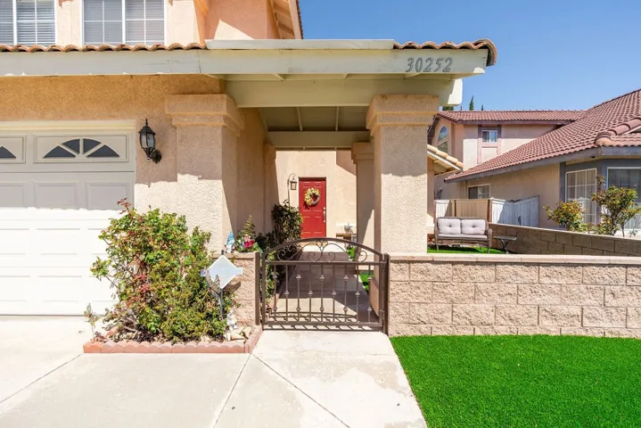 30252 Silver Ridge Court, Temecula, California 92591